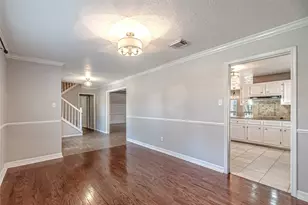 8211 Riverglade Dr, Houston, TX 77095 - Photo 8