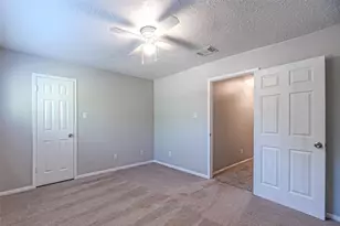 8211 Riverglade Dr, Houston, TX 77095 - Photo 34