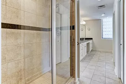 914 Main Street #1806, Houston, TX 77002 - Photo 6