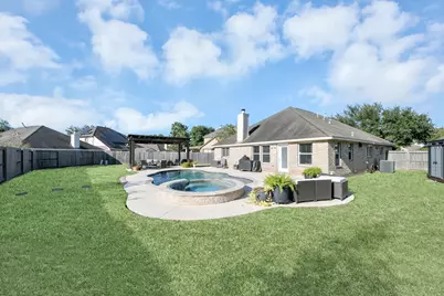 13008 Balsam Lake Court, Pearland, TX 77584 - Photo 42