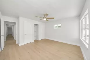5455 N Crooked Creek Dr, Houston, TX 77017 - Photo 28