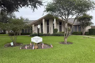 24 Wellington Ct, Missouri City, TX 77459 - Photo 2