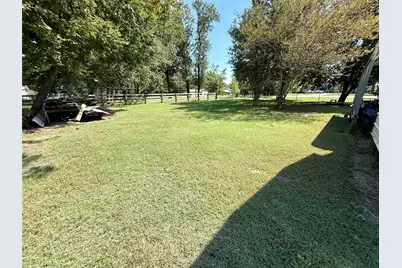 282 Water View Drive, Livingston, TX 77351 - Photo 18