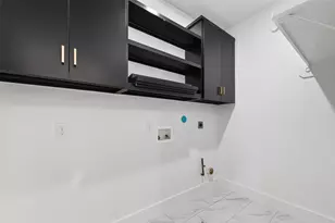 1938 Laverne St, Houston, TX 77080 - Photo 22