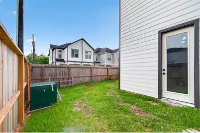 1938 Laverne Street, Houston, TX 77080 - Photo 38