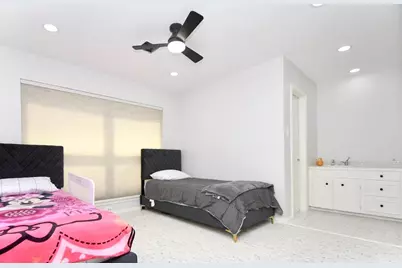 11806 Braesridge Drive, Houston, TX 77071 - Photo 16