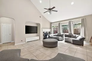 635 Doscher Ln, Sugar Land, TX 77479 - Photo 16