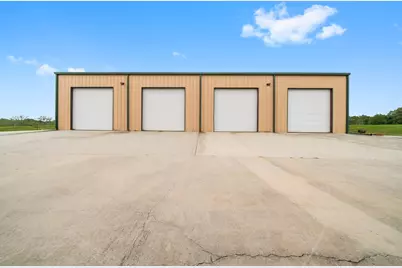 10420 US Hwy 190 W, Point Blank, TX 77364 - Photo 26