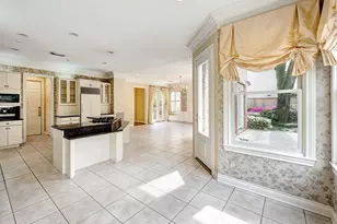 5469 Briar Dr, Houston, TX 77056 - Photo 4