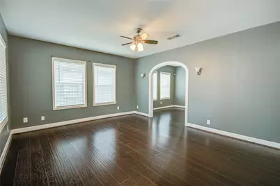 319 Coronado Street, Houston, TX 77009 - Photo 8