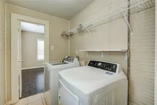 319 Coronado St, Houston, TX 77009 - Photo 20