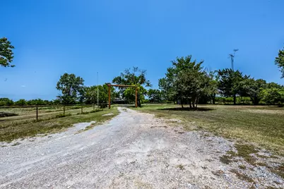 12224 Jinkins Road, North Zulch, TX 77872 - Photo 14