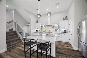 2108 Oatfield Dr, Houston, TX 77018 - Photo 8