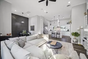 2108 Oatfield Dr, Houston, TX 77018 - Photo 4