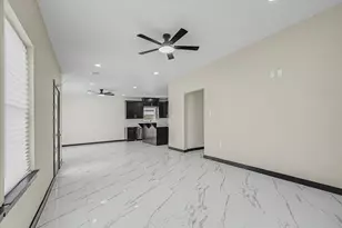 5915 Rietta St, Houston, TX 77016 - Photo 6