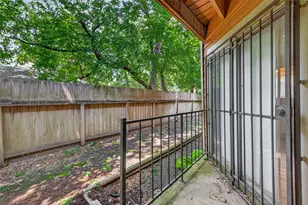 12400 Overbrook Ln, Houston, TX 77077 - Photo 28