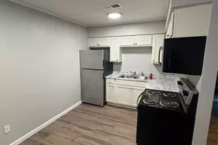 120 Charles Barker Ave, Cleveland, TX 77327 - Photo 4