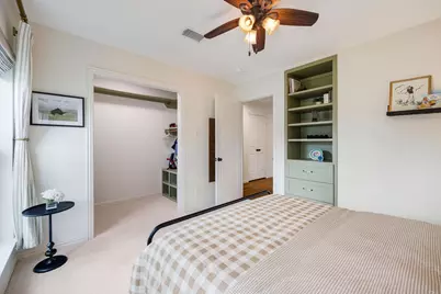 1922 Shadowdale Drive, Houston, TX 77043 - Photo 16