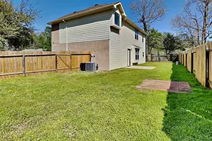 28919 Hidden Lake Ct, Magnolia, TX 77354 - Photo 16