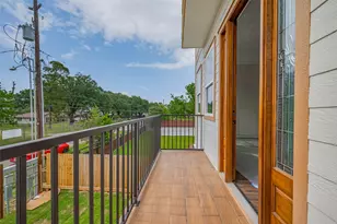 2206 Hoskins Dr, Houston, TX 77080 - Photo 14