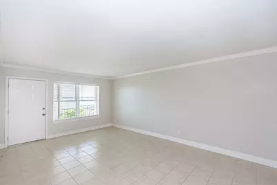 3535 Nasa Parkway #105, Seabrook, TX 77586 - Photo 2