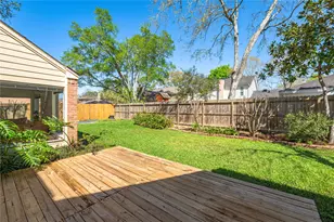 16419 Laurelfield Dr, Houston, TX 77059 - Photo 6
