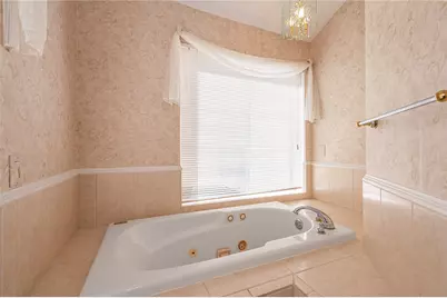 16419 Laurelfield Drive, Houston, TX 77059 - Photo 22