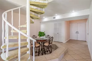 16419 Laurelfield Dr, Houston, TX 77059 - Photo 28
