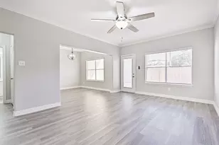 2034 Glencove Dr, Seabrook, TX 77586 - Photo 10