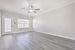 2034 Glencove Dr, Seabrook, TX 77586 - Photo 10