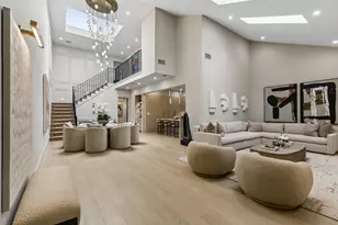 10 S Briar Hollow Ln, Houston, TX 77027 - Photo 6