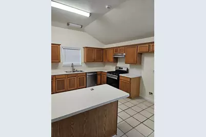 2521 N 37th Avenue N, Texas City, TX 77590 - Photo 4