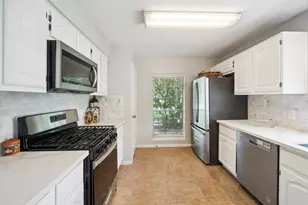 20407 Weald Way St, Spring, TX 77388 - Photo 8