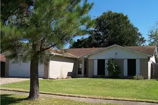 15323 Mira Vista Dr, Houston, TX 77083 - Photo 2