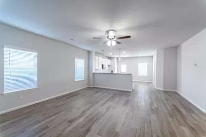 14511 Lunan Drive, Texas City, TX 77568 - Photo 2