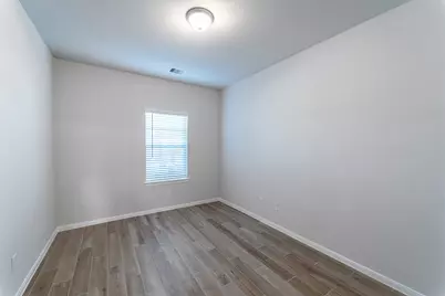 14511 Lunan Drive, Texas City, TX 77568 - Photo 4