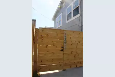 4312 Avenue O 1/2, Galveston, TX 77550 - Photo 28