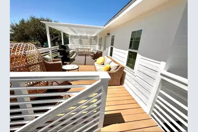 4312 Avenue O 1/2, Galveston, TX 77550 - Photo 2