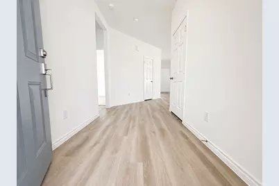 501 Oak Chase Avenue, Dayton, TX 77535 - Photo 4