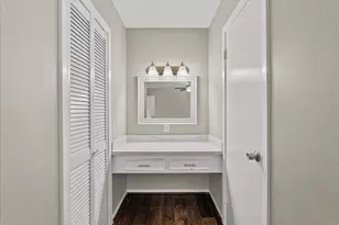 718 E Lambuth Ln, Deer Park, TX 77536 - Photo 26