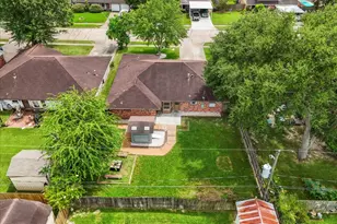 718 E Lambuth Ln, Deer Park, TX 77536 - Photo 40