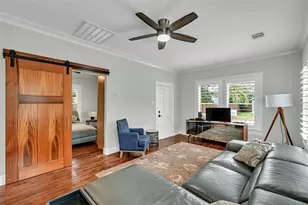 311 E 8th St, Houston, TX 77007 - Photo 6