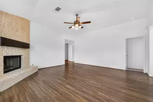 417 Burning Tree Ln, West Columbia, TX 77486 - Photo 8
