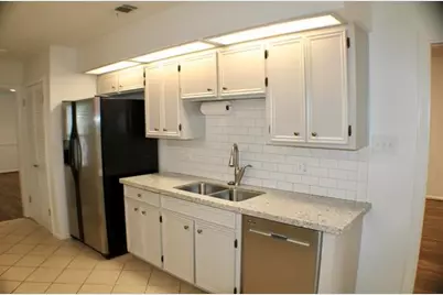 5662 Longwood St, Beaumont, TX 77707 - Photo 6