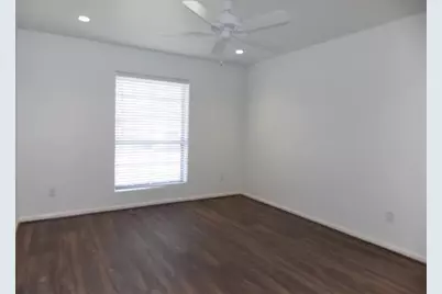 5662 Longwood St, Beaumont, TX 77707 - Photo 18