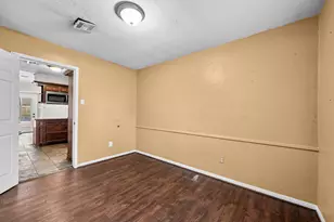 28923 Pine Hill Dr, Shenandoah, TX 77381 - Photo 10