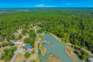 76 Hunters Creek Dr, Huntsville, TX 77340 - Photo 40