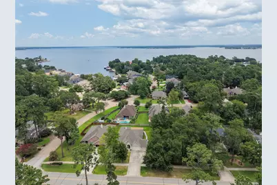 11526 Walden Road, Montgomery, TX 77356 - Photo 32