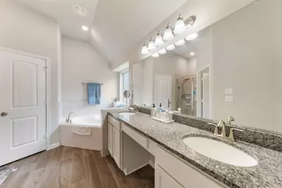 11526 Walden Road, Montgomery, TX 77356 - Photo 20