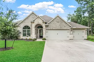 11526 Walden Rd, Montgomery, TX 77356 - Photo 2